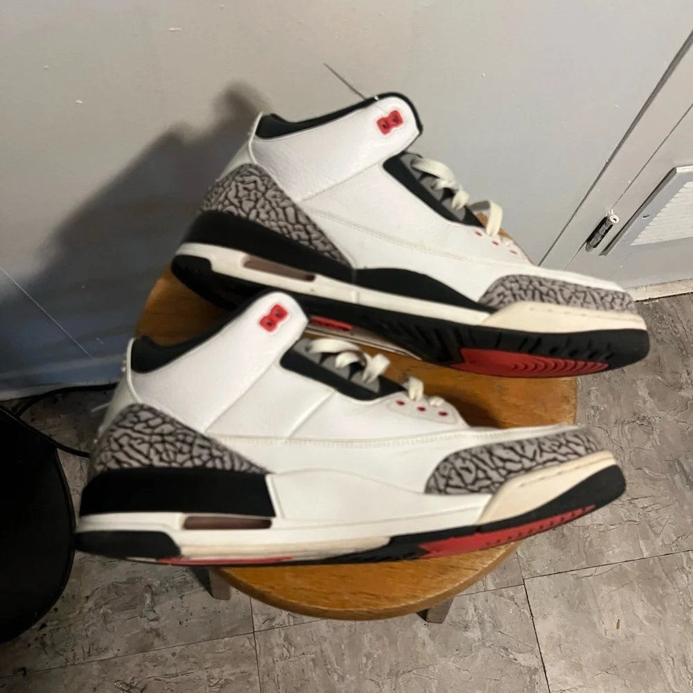 Jordan White and Black Sneakers with Red Accents Air Jordan Infrared Retro 3